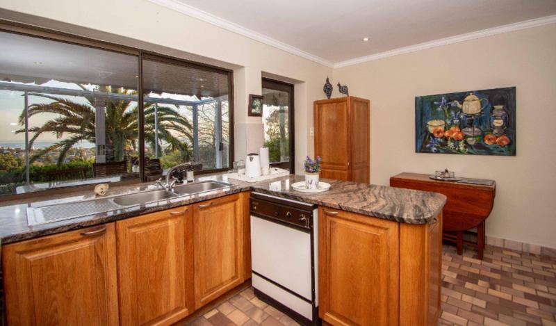 3 Bedroom Property for Sale in Helderberg Estate Western Cape